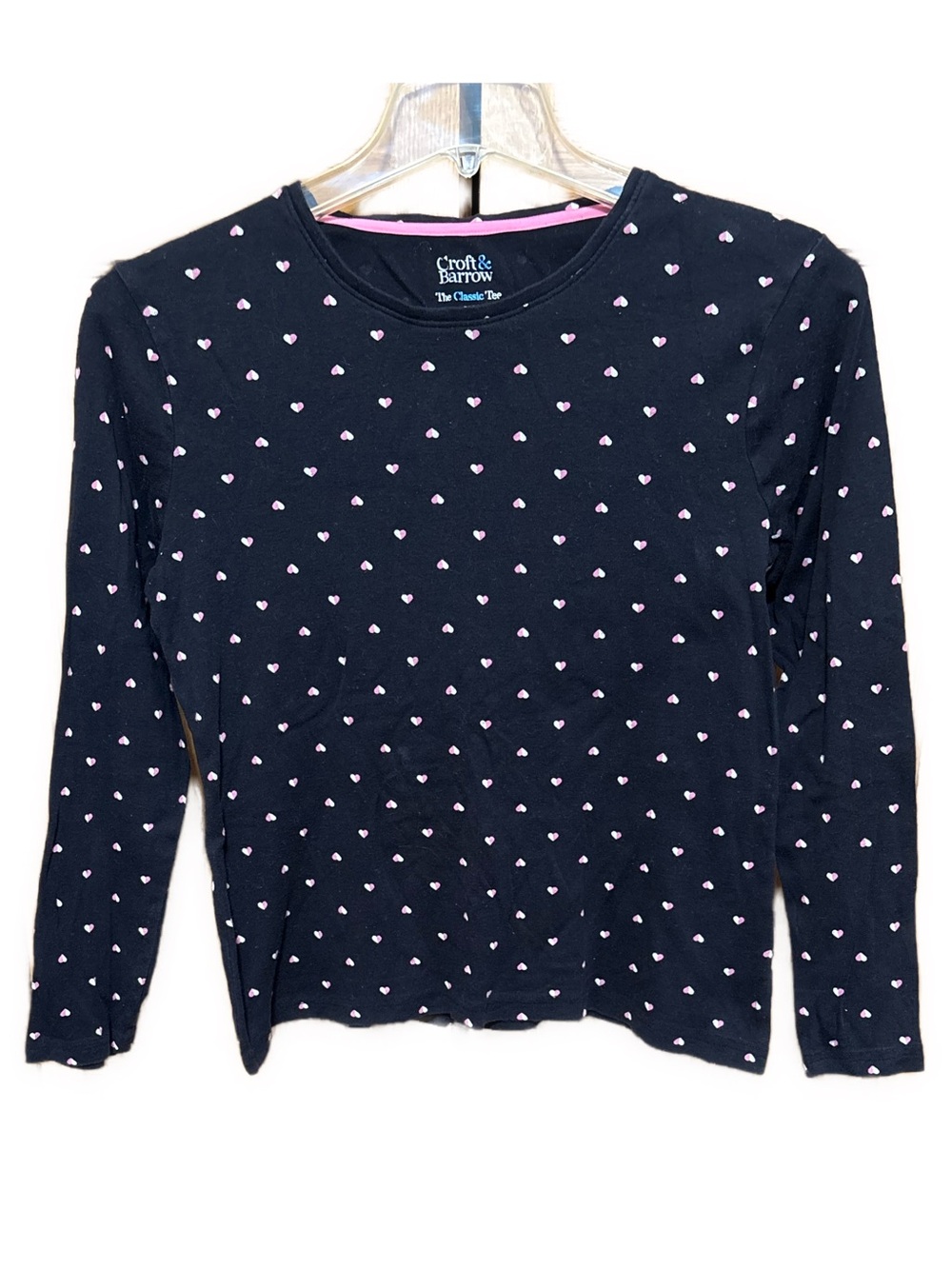 Women’s Petite Medium Croft & Barrow Navy Long Sleeve Shirt with Pink/Tan Hearts